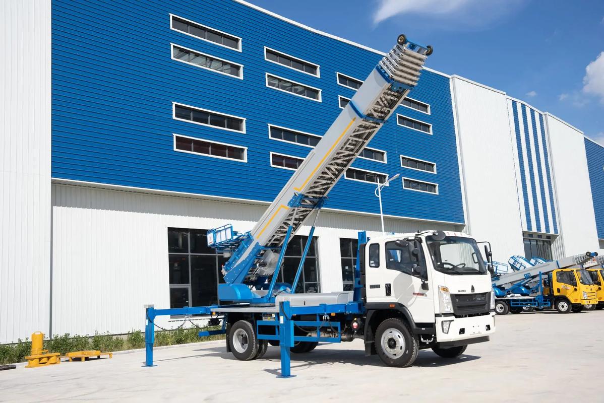 安龙小型云梯车上料车租赁多少钱