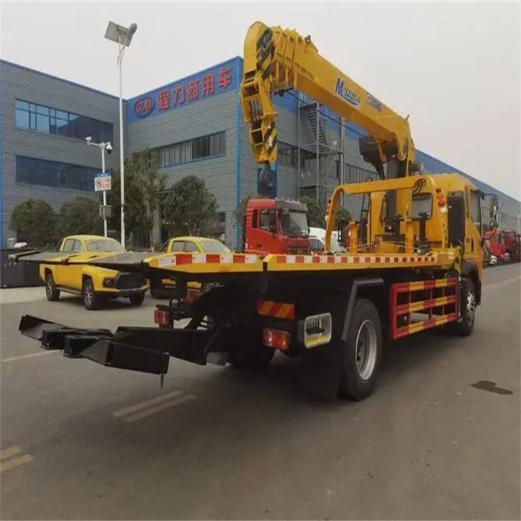 安龙附近小随车吊出租电话，轻松解决搬运烦恼