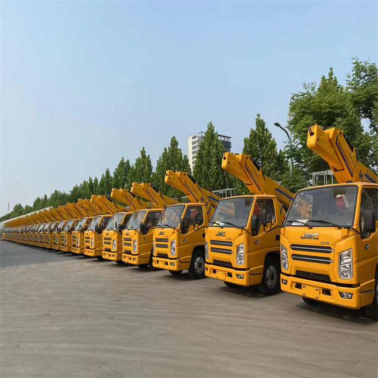 安龙路灯车高空作业车出租|市政维修|广告安装