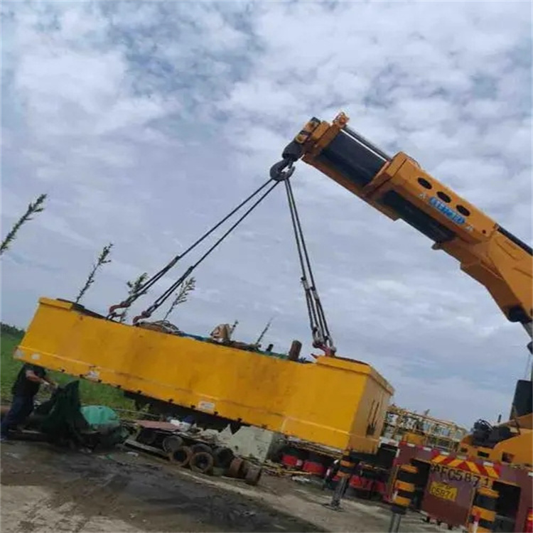 安龙随车吊吊集装箱怎么吊